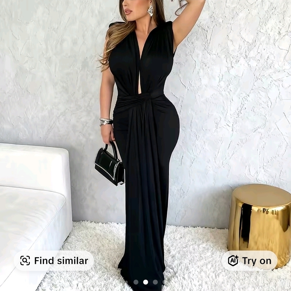 Elegant Black Evening Gown